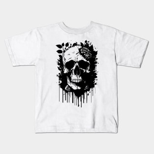 black skull with roses Kids T-Shirt
